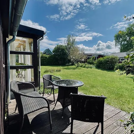 Sonnholm - Modernisiertes Häuschen Mit Garten Am *