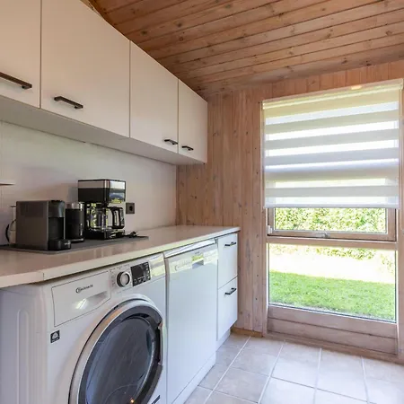 Sonnholm - Modernisiertes Häuschen Mit Garten Am Westerholz